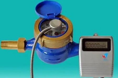 有線遠(yuǎn)傳水表如何接水管？廠家為你科普！