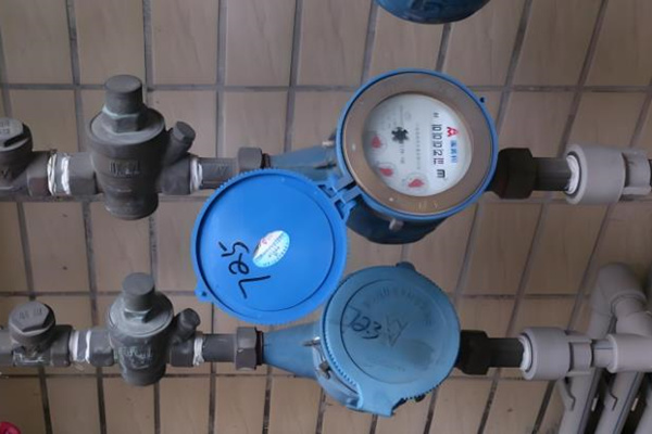 電子遠(yuǎn)傳水表選購(gòu)技巧,30年水表專(zhuān)家經(jīng)驗(yàn)總結(jié)! 圖1